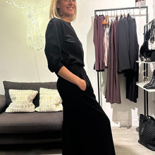 Load image into Gallery viewer, Suzy D Amy Floaty Wide Leg Pants