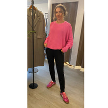 Load image into Gallery viewer, Suzy D Ultimate Joggers