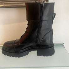 Load image into Gallery viewer, Alpe 2723 Military Style Boots
