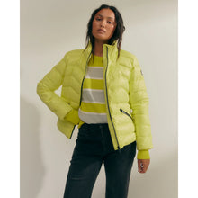 Load image into Gallery viewer, Paz Torres Short down Jacket with Zip and Hood