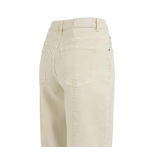 Load image into Gallery viewer, YAYA 01-311128-602 Barrel Jeans with Visible Back Seams and Soft Wash