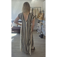 Load image into Gallery viewer, Ble Short Sleeve Maxi Dress