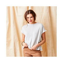 Load image into Gallery viewer, Suzy D Winslet Short Sleeve Knit