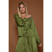 Load image into Gallery viewer, Silk95Five Monticello Blouse