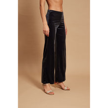 Load image into Gallery viewer, On Trend Gigi Stretch Velvet Pants