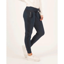 Load image into Gallery viewer, Suzy D 153 Ultimate Joggers