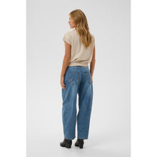 Load image into Gallery viewer, Cream Bahren Ankl Balloon Jeans - Relaxed Fit