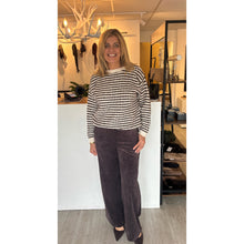 Load image into Gallery viewer, Paz Torras Corduroy Trousers
