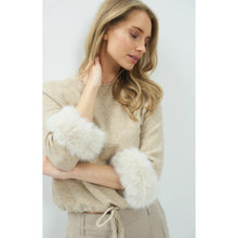 Load image into Gallery viewer, YAYA 01-000662-610 Sweater with detachable faux fur cuffs