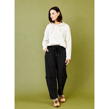 Load image into Gallery viewer, Suzy D Bria Oversized Oversized Joggers