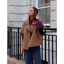 Load image into Gallery viewer, On Trend Sonia Wool Cape