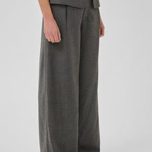 Load image into Gallery viewer, My Essential Wardrobe DinaMW Wide Pant
