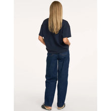 Load image into Gallery viewer, My Essential Wardrobe Helle MW Boxy Tee
