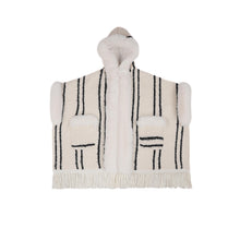 Load image into Gallery viewer, Wild Montblanc Poncho
