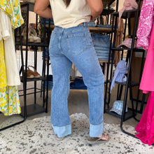 Load image into Gallery viewer, On Trend Kate Straight Leg Jeans
