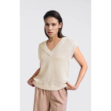 Load image into Gallery viewer, YAYA 000471-505 Sleeveless Knitted Top
