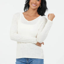 Load image into Gallery viewer, Suzy D Marcel Linen Jersey V Neck Top
