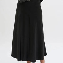 Load image into Gallery viewer, My Essential Wardrobe ESTELLE Skirt
