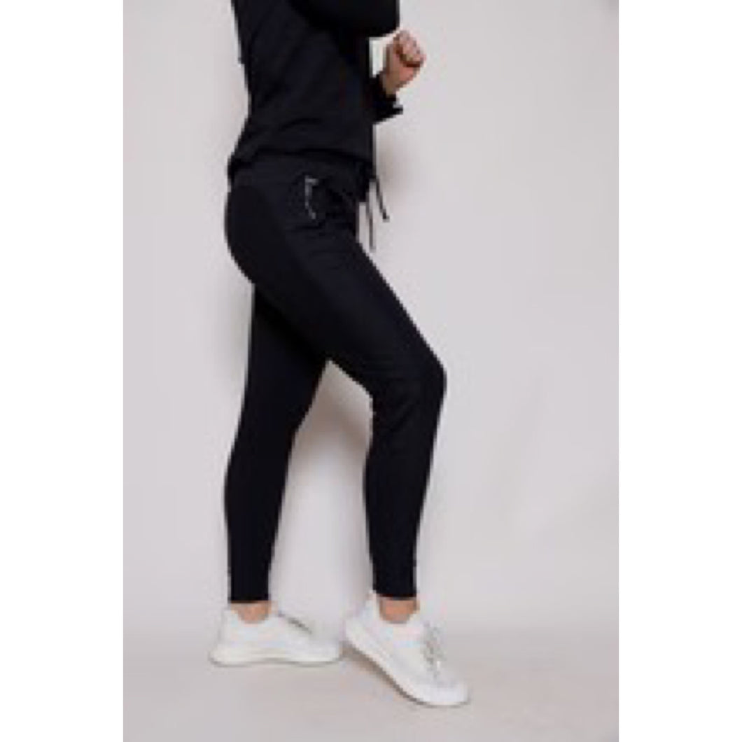 Suzy D Ultimate Joggers