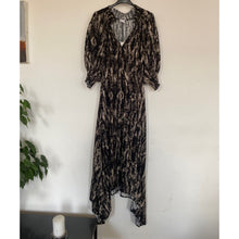 Load image into Gallery viewer, Suzy D KEIRA Print V Neck Maxi Dress
