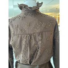 Load image into Gallery viewer, ON TREND Broderie Anglaise Blouse
