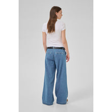 Load image into Gallery viewer, My Essential Wardrobe Soffi Mid X-Wide Jean

