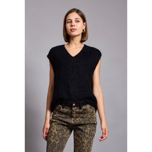 Load image into Gallery viewer, On Trend Nina V Neck knitted Tank
