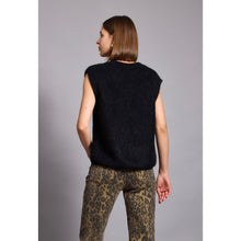 Load image into Gallery viewer, On Trend Nina V Neck knitted Tank
