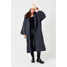 Load image into Gallery viewer, Suzy D FILIPPO Chunky Knit Long Cardigan
