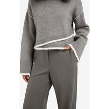 Load image into Gallery viewer, YAYA 01-000519-510 Knitted Sweater with Contrasting Lines
