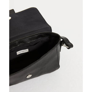 Paz Torras Leather Shoulder bag with Magnetic Closure