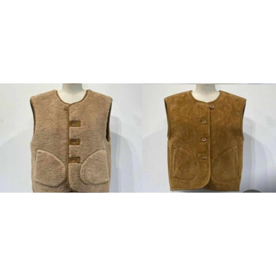 ON TREND Reversible Lammy Gilet