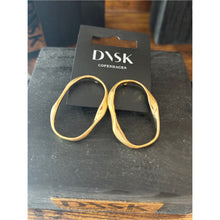 Load image into Gallery viewer, Dansk Organic Statement Hoop Small
