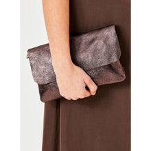 Load image into Gallery viewer, Suzy D Milano Leather Foldover  Bag
