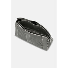 Load image into Gallery viewer, Ilse Jacobsen Knitted Makeup Bag
