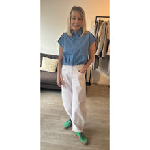 Load image into Gallery viewer, My Essential Wardrobe High Barrel Jeans
