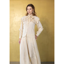 Load image into Gallery viewer, Silk95Five The Trellis Blouse
