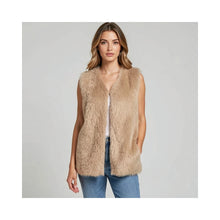 Load image into Gallery viewer, Park Lane SC1907 Faux Fur Gilet
