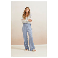 Load image into Gallery viewer, YAYA 301121-404 Satin Trousers
