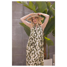 Load image into Gallery viewer, Suzy D Genever Satin Maxi Dress
