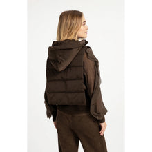 Load image into Gallery viewer, YAYA 02-021011-609 Padded Bodywarmer with Hood
