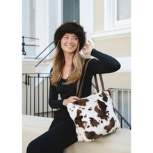Load image into Gallery viewer, Park Lane Faux Fur Tote Bag 21
