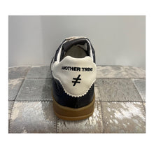 Load image into Gallery viewer, Another Trend Iconic Trainers
