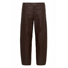 Load image into Gallery viewer, Cream Maelis Bahren Balloon Jeans
