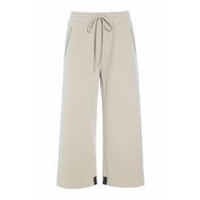 Load image into Gallery viewer, Henriette Steffensen 3/4 Length Trousers
