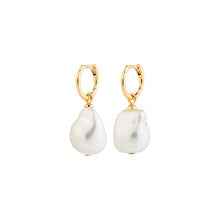 Load image into Gallery viewer, Pilgrim Sky Pearl Earrings
