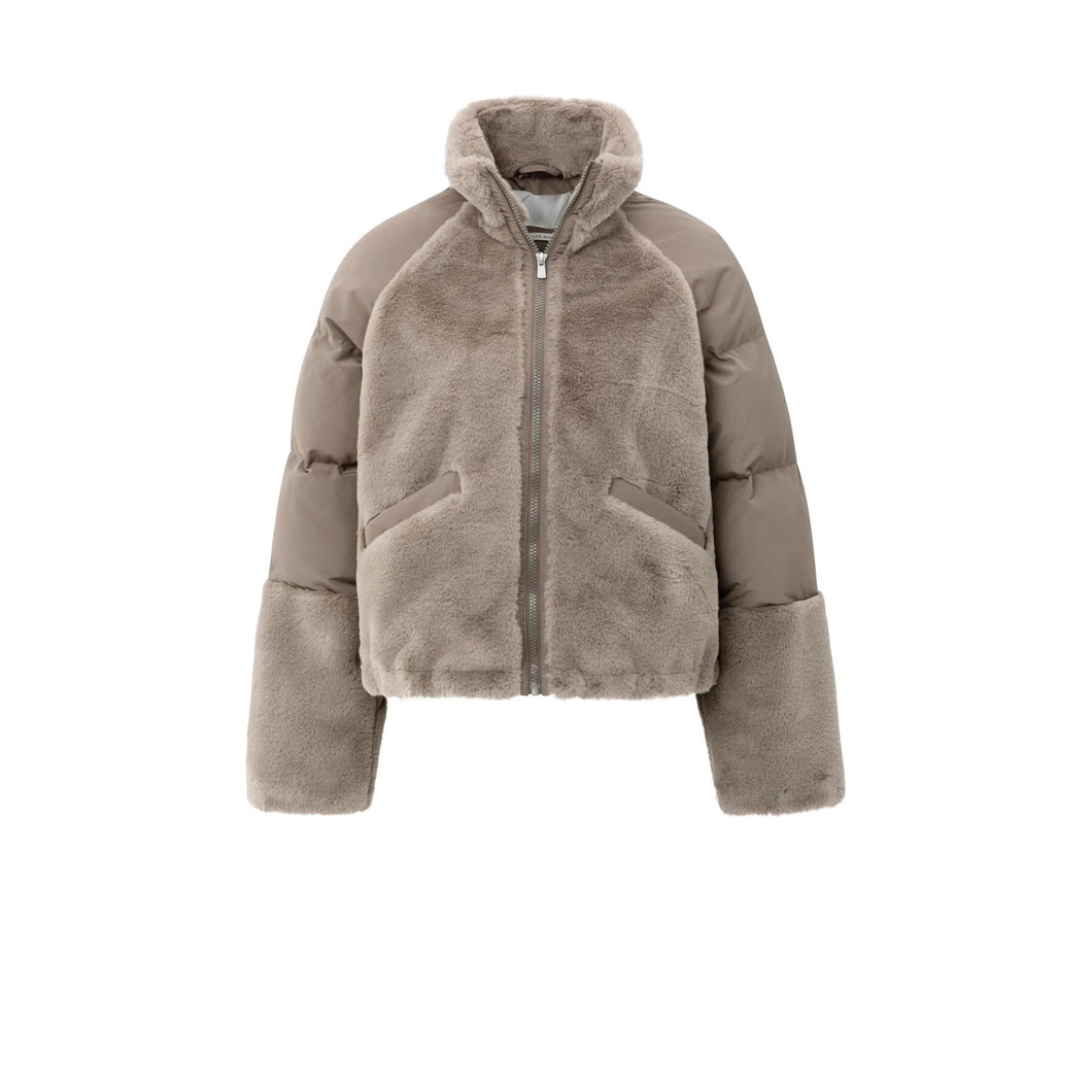 YAYA 02-001062-59 Short Teddy Jacket with Padded Sleeves