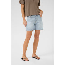 Load image into Gallery viewer, My Essential Wardrobe Lucy Denim Shorts

