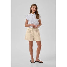 Load image into Gallery viewer, My Essential Wardrobe Sunna Sleeveless Shirt
