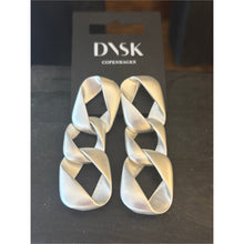 Load image into Gallery viewer, Dansk Chunky Chain Earrings
